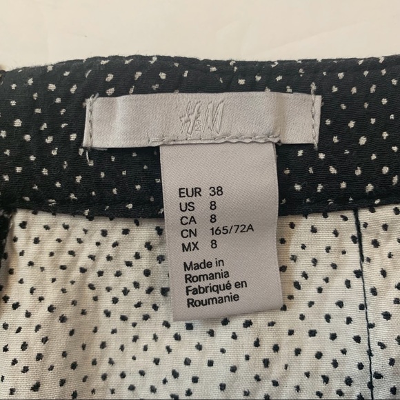 ✅ H & M Black White Speckle Assymetrical Flap Skirt - Picture 7 of 12